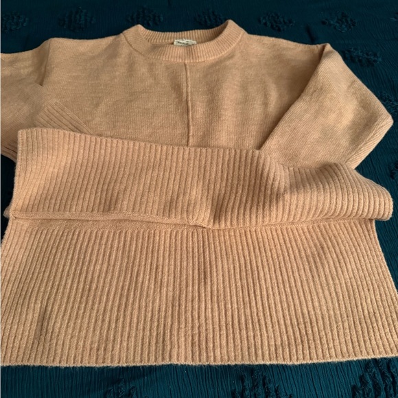 For The Republic Blush Crew Neck Sweater - Picture 4 of 10